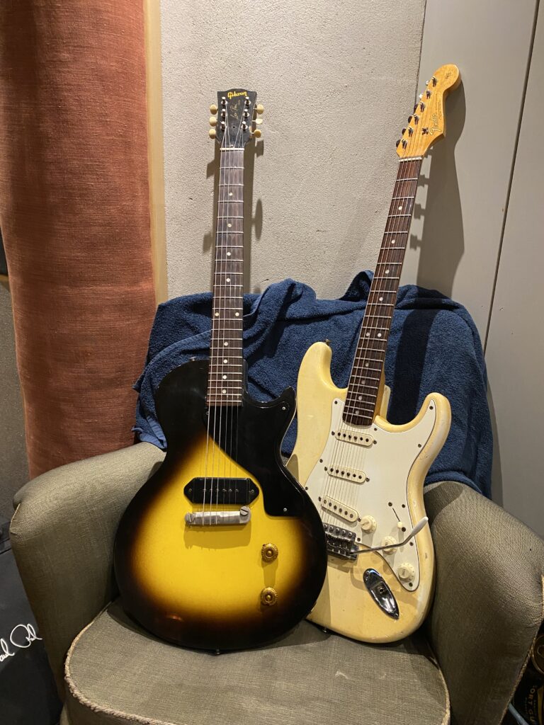 Guitar friends in the studio
